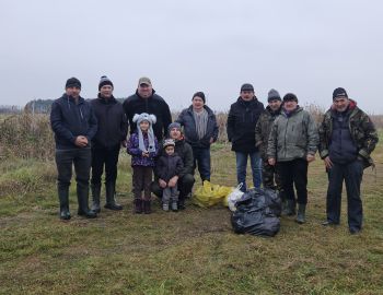 Sprzątanie Brzegów Rzeki Bzura Koło 110 Miejskie w Kutnie